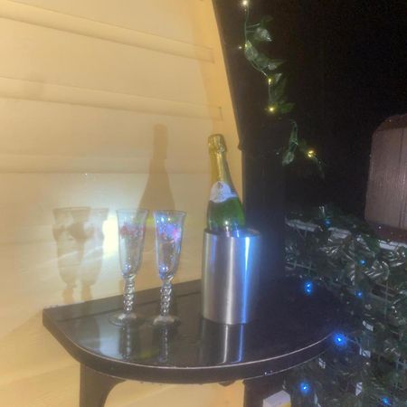 Apartamento Arch Pod & Hot Tub Carndonagh Exterior foto